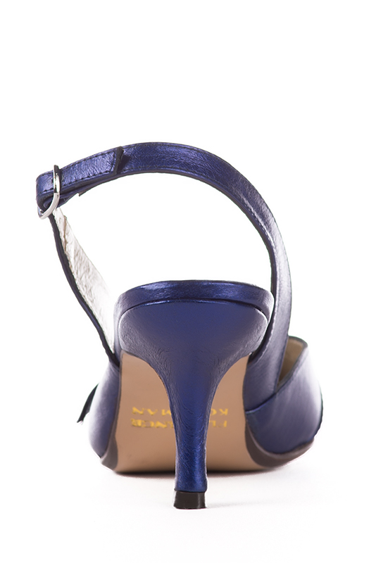 Amethyst purple women's slingback shoes. Pointed toe. High slim heel. Worn view - Florence KOOIJMAN